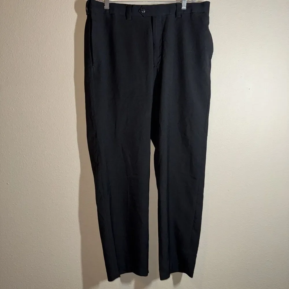 Haggar Men’s Dress Pants Black